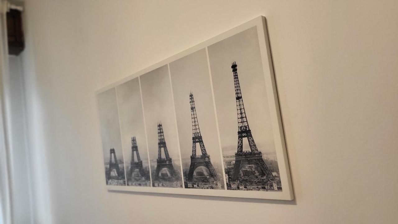 Appartamento Di Fronte All'Ospedale Modène Extérieur photo